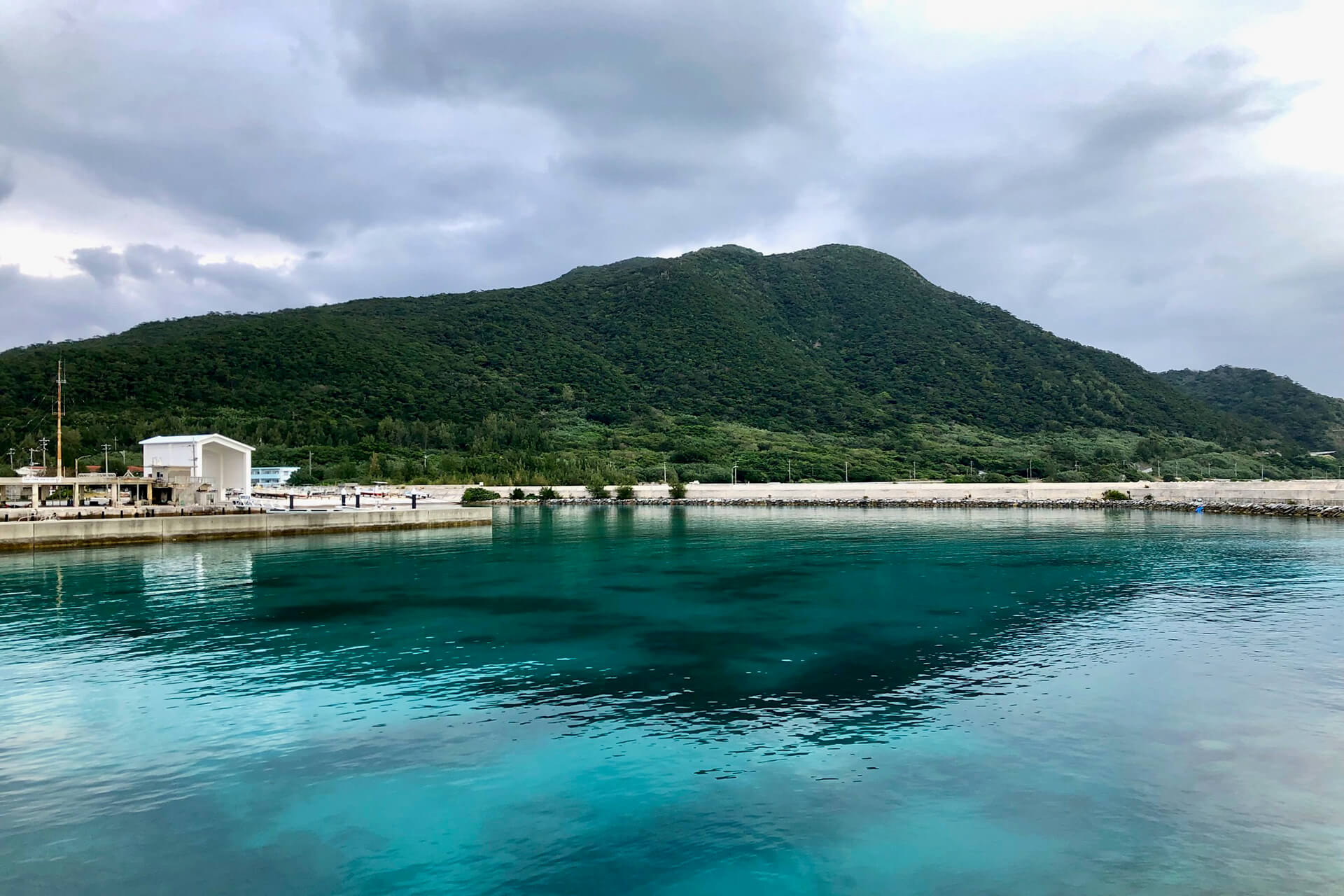 activities 集落散策で古き伝統にまみえる01